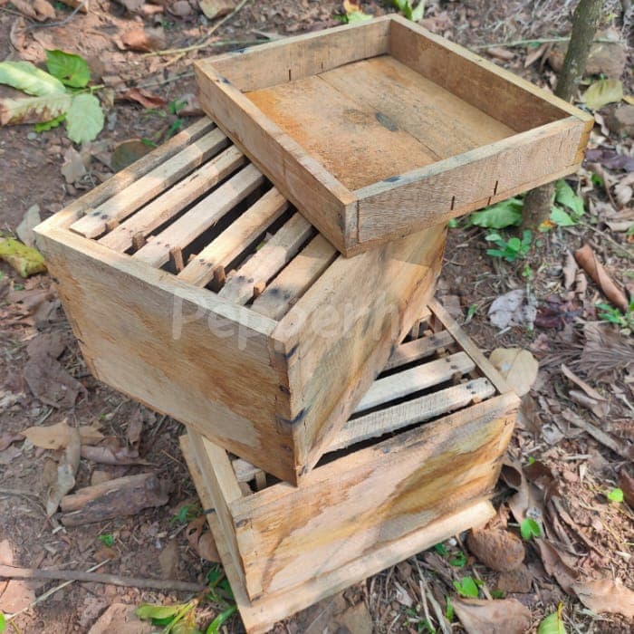 Locally manufactured wooden beekeeping hive box